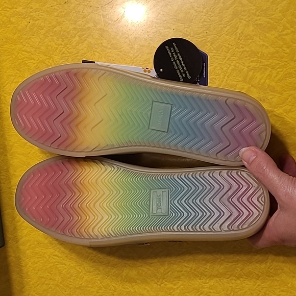 NWT Toms Lite Brite Shoes - Picture 3 of 8